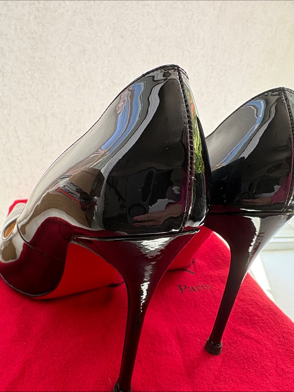 Christian Louboutin Completa Black Patent Pumps - Picture 8 of 16